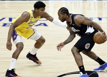 NBA’de Los Angeles derbisinde kazanan Clippers oldu