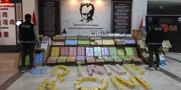 7 buçuk milyonluk vurgunu polis önledi