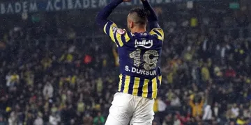 Serdar Dursun, bu sezon 4. kez fileleri havalandırdı