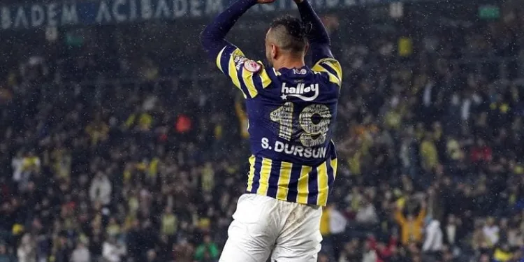 Serdar Dursun, bu sezon 4. kez fileleri havalandırdı