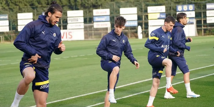 Fenerbahçe, Karagümrük maçı hazırlıklarına başladı