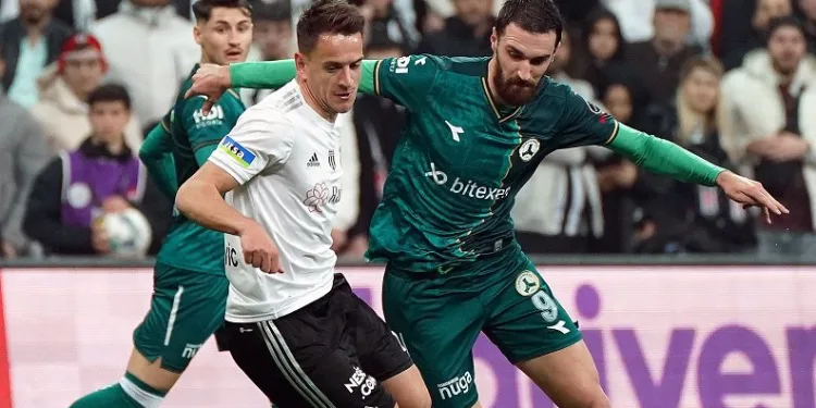 Beşiktaş’ta Amir Hadziahmetovic cezalı duruma düştü