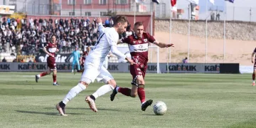 Altay, ligde 2 maç sonra kaybetti