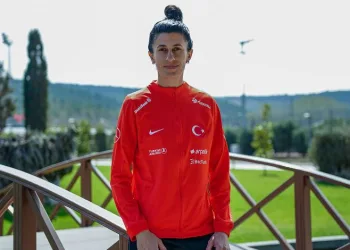 Yağmur Uraz: “Hem kupayı kazanıp hem de gol kraliçesi olmak istiyorum”