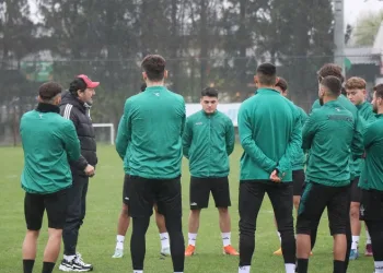 Sakaryaspor, Rizespor mesaisine başladı
