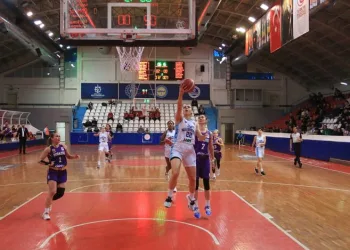 TKBL: İzmit Belediyespor: 72 – Tourism & Boğaziçi Basketbol: 70