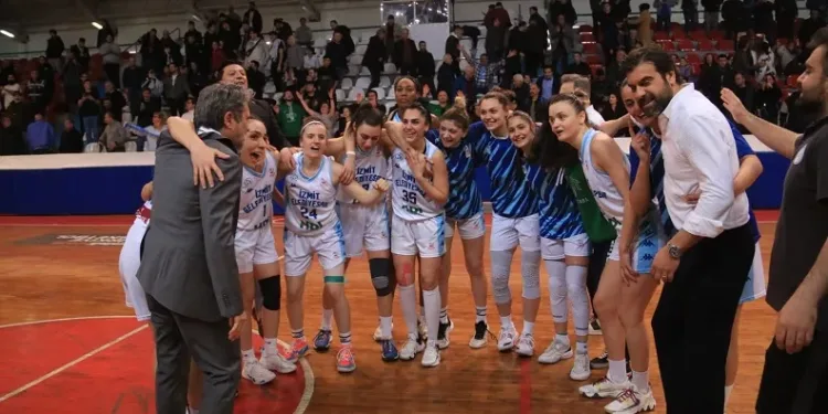 İzmit Belediyespor – Boğaziçi Basketbol maçının ardından