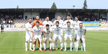 Menemen FK alt sıralardan kurtulamıyor
