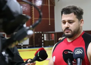 Rıza Kayaalp: “Olimpiyat şampiyonluğuna ulaşmak en büyük hayalim”