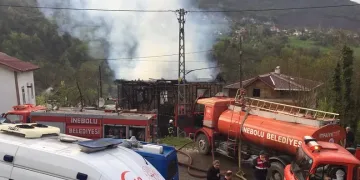 Ahşap evde çıkan yangında yaşlı adam hayatını kaybetti