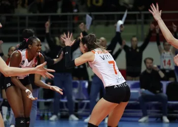 Eczacıbaşı Dynavit, CEV Şampiyonlar Ligi’nde finalde
