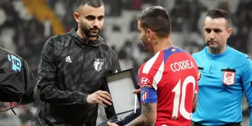 Beşiktaş ile Atletico Madrid depremzedeler için oynadı