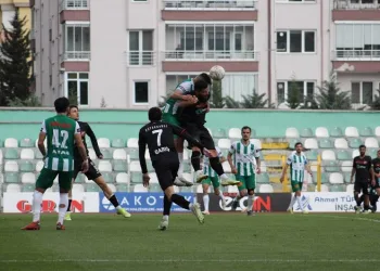 Karşıyaka play-off hattının dışında kaldı