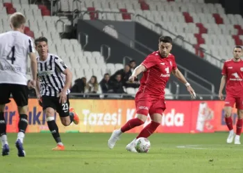 Spor Toto 1. Lig: Altay: 1 – Altınordu: 2