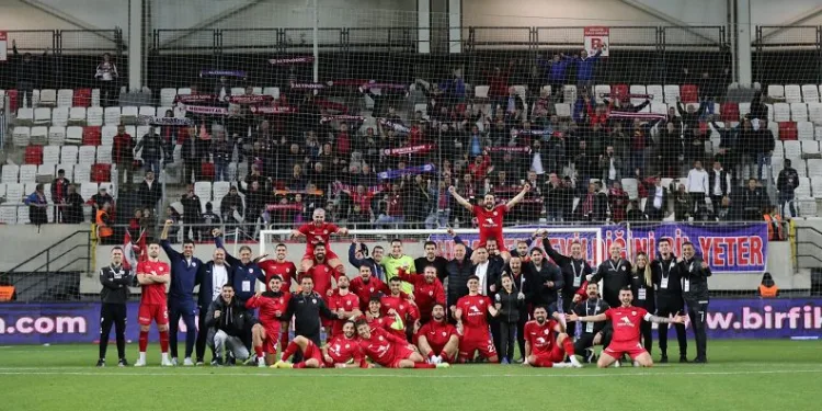 Altınordu nefes aldı, Altay zora girdi