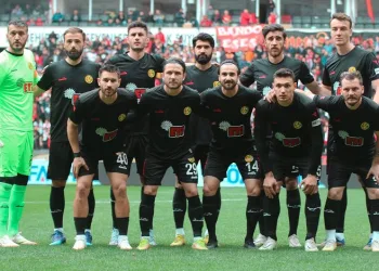 Eskişehirspor ligde tutunma umutlarını zora soktu