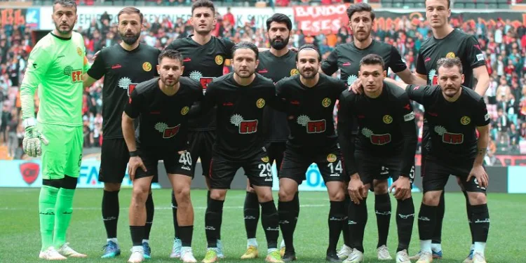 Eskişehirspor ligde tutunma umutlarını zora soktu