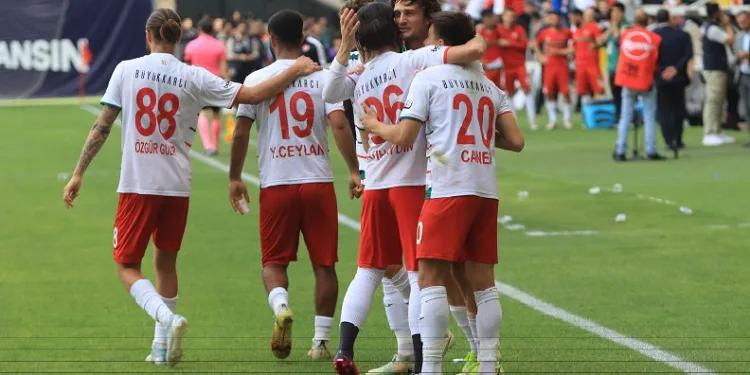 Karşıyaka, tekrar play-off hattında