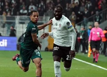 Beşiktaş, Arthur Masuaku’nun bonservisini aldı