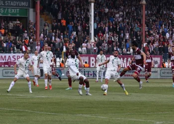 Spor Toto 1. Lig: Bandırmaspor: 3 – Sakaryaspor: 2