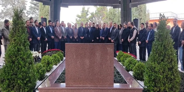 Bakan Soylu’dan Özal’ın kabrine ziyaret