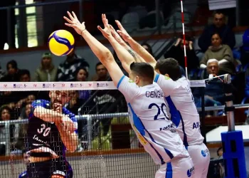 Arkas Spor’dan Kupa Voley’e veda