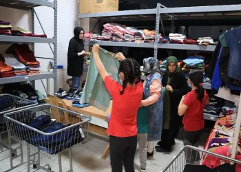 500 çocuğa bayramlıkları teslim edilecek