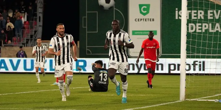 Beşiktaş, yenilmezlik serisini 9 maça yükseltti
