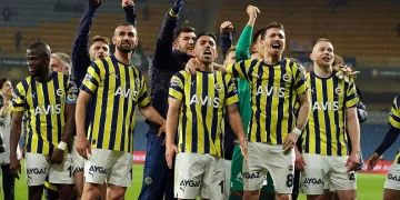Fenerbahçe ile İstanbulspor 48. randevuda