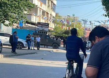 Silahlı çatışma bebeği canından etti
