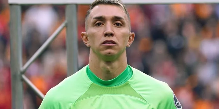 Fernando Muslera 450. maçına çıktı