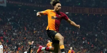 Sacha Boey bu sezon ilk gol sevincini yaşadı