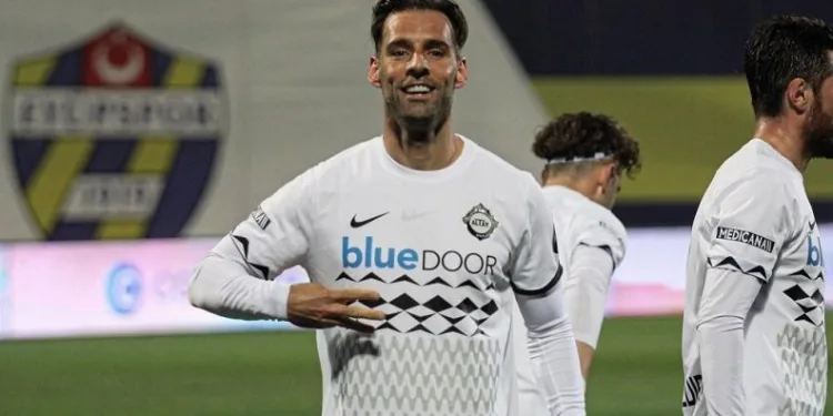 Marco Paixao, gol krallığında zirvede
