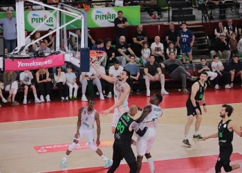 Pınar Karşıyaka, bu sezon 6. kez 100 sayı attı