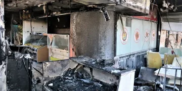 Şırdan dükkanı yangında küle döndü