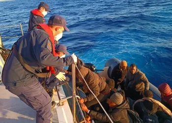 Aydın’da 51 düzensiz göçmen kurtarıldı
