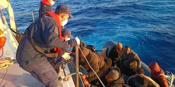 Aydın’da 51 düzensiz göçmen kurtarıldı