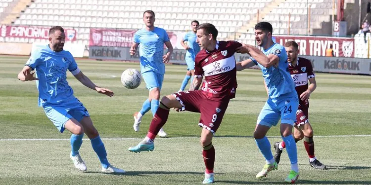 Spor Toto 1. Lig: Bandırmaspor: 2 – Erzurumspor: 4