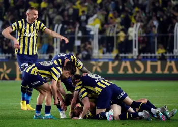 Fenerbahçe’nin Sivasspor maçı kamp kadrosu belli oldu