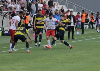 Karşıyaka’da Mustafa Aşan geri dönüyor