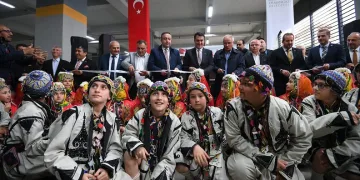 Yunuseli’ne hem otopark hem kapalı pazar alanı