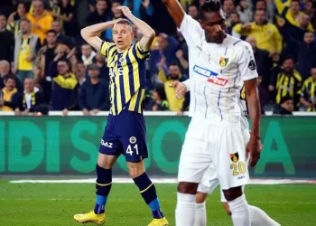 Fenerbahçe’ye Atilla Szalai’den kötü haber