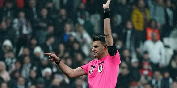 Beşiktaş ve Galatasaray, Ali Şansalan ile 8’er galibiyet aldı