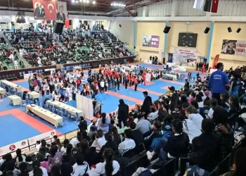 Türkiye Karate Şampiyonası Denizli’de başladı