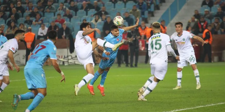 Konyaspor ile Trabzonspor 44. randevuda