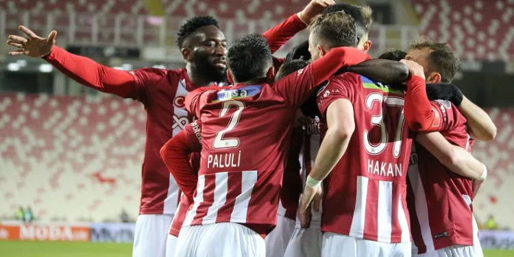 Sivasspor’un hedefi 3’te 3 yapmak