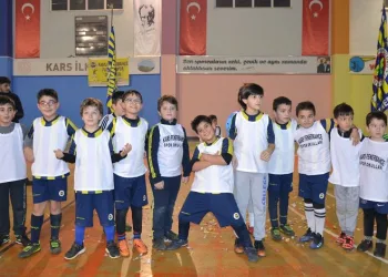 Kars’ın alt yapısına Fenerbahçe desteği