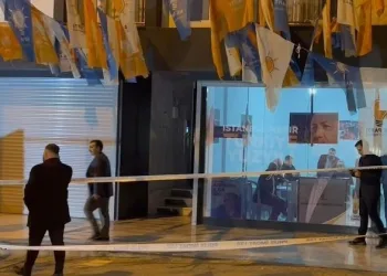 AK Parti’ İrtibat bürosuna silahlı saldırı
