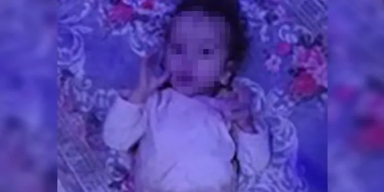 Çöp evde bulunan çocuk devlet korumasında