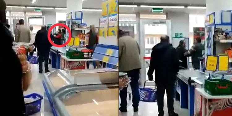 Bursa’da müşteri ile kasiyerin kavgası kamerada